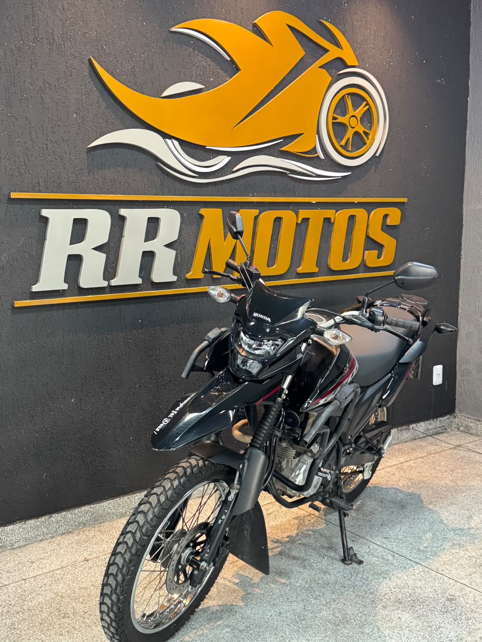 Bros 160 CBS